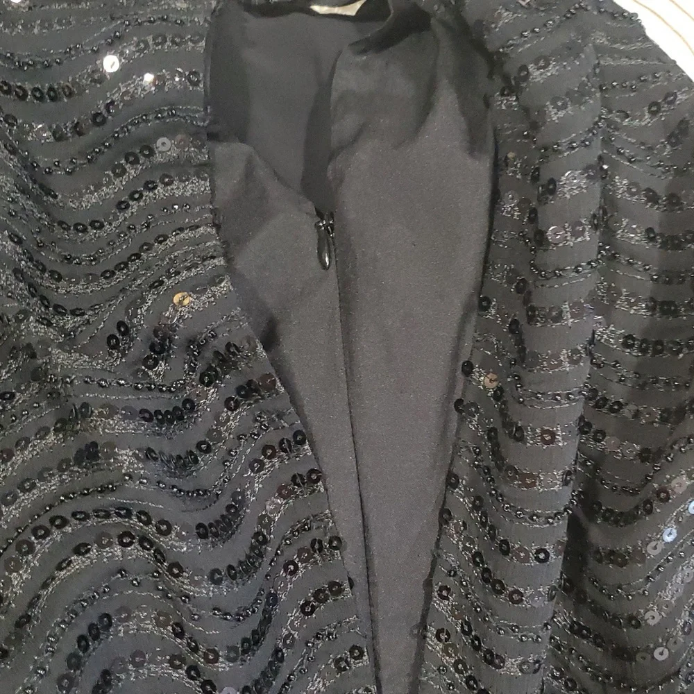 Karl Lagerfeld Black Jumpsuit with Sleeveless Design and Wide-Leg Pants Sz 6 - Picture 11 of 12